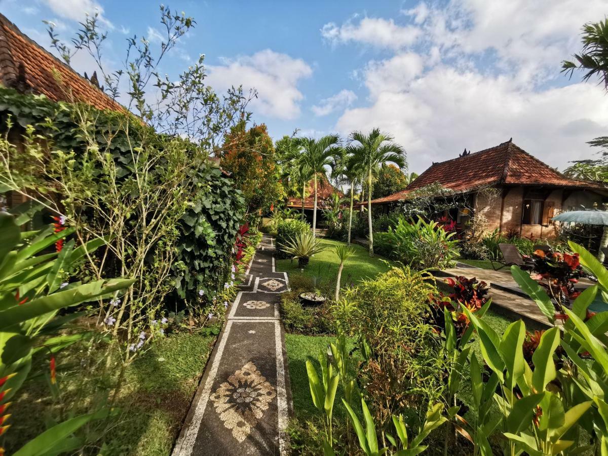 Rumah Sungai Villa อูบุด ภายนอก รูปภาพ